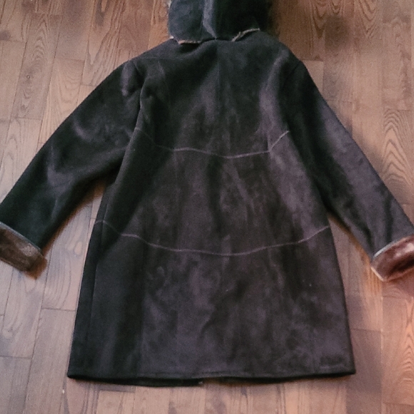 Women Novelti Black and Dark Brown Teddy Long Jacket with Faux Fur Hood Size XL - Picture 2 of 11